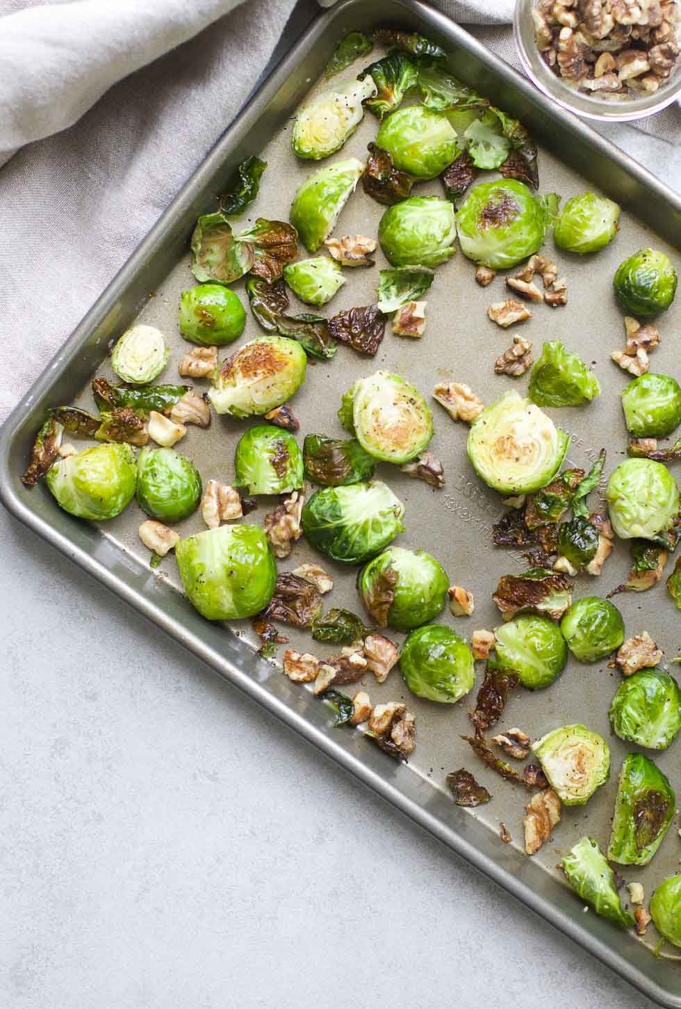 How to Make Roasted Brussels Sprouts