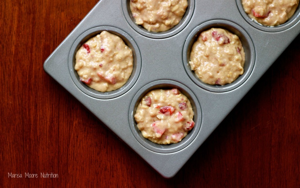 Strawberry Oatmeal Muffin Batter on marisamoore.com