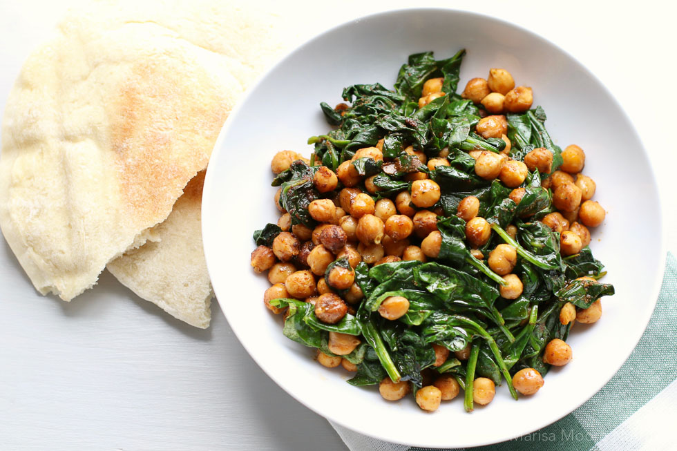 Smoky Chickpeas with Spinach 
