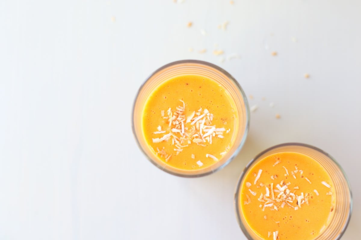 Smoothie aux carottes et à l'ananas à la Noix de coco