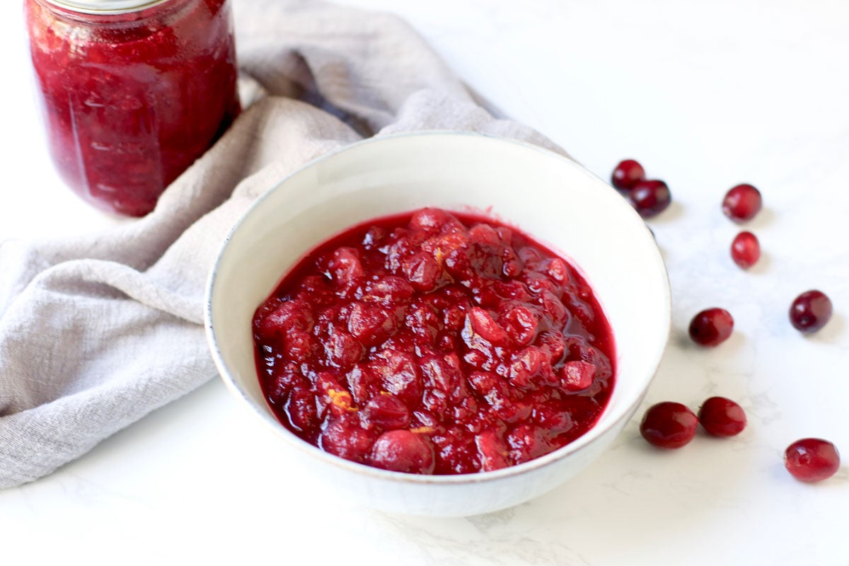 Instant Pot Cranberry Orange Sauce - no refined sugar