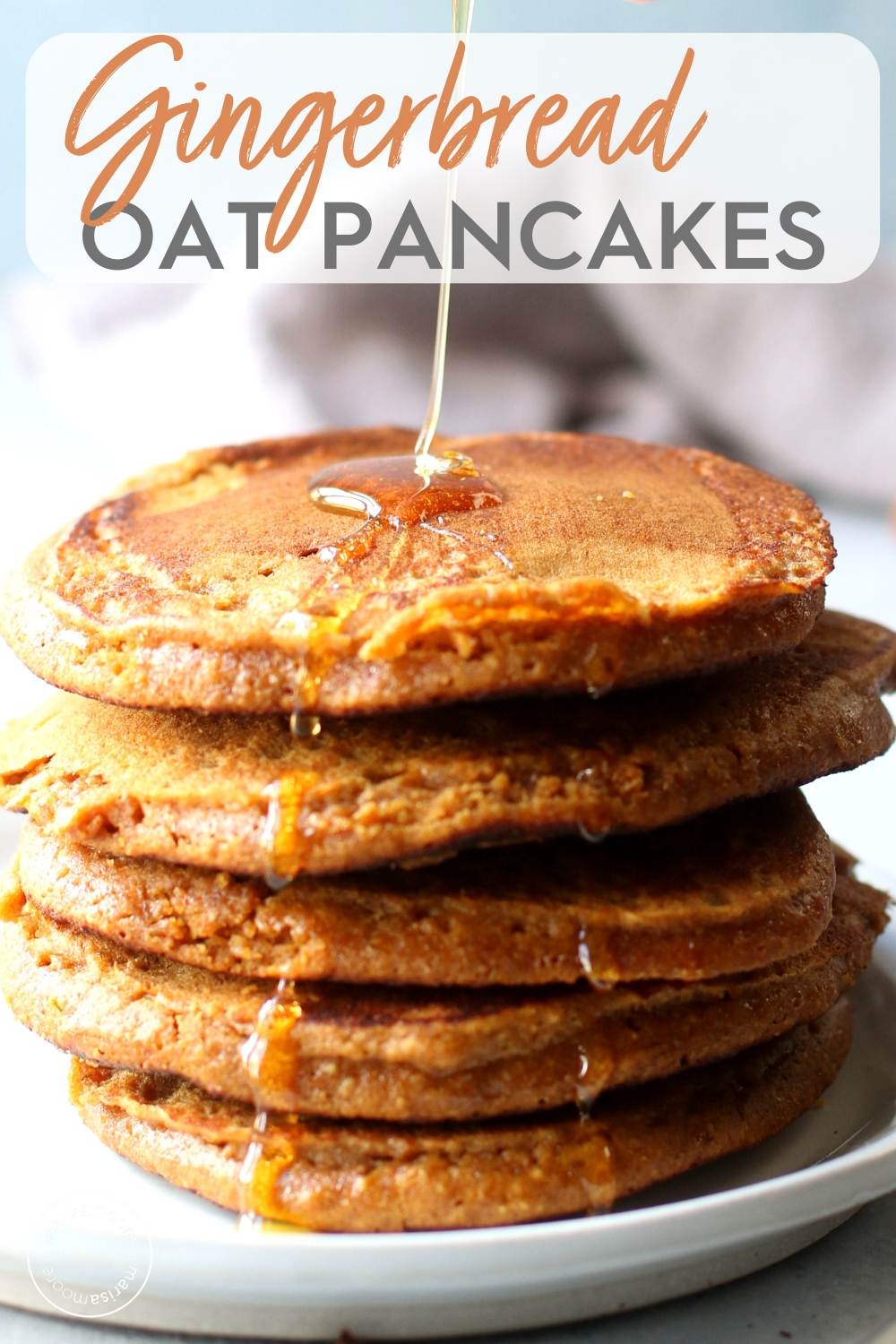 Gingerbread Oat Pancakes