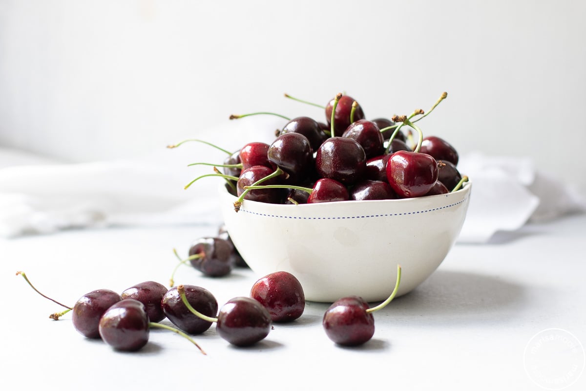 Benefits of Cherries, Cherry Nutrition Facts, Recipes and More