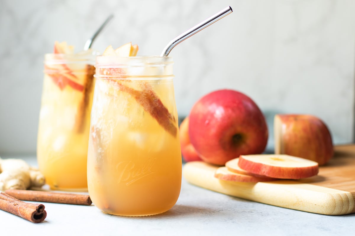 Pumpkin Apple Cider Mocktails - Healthy Little Vittles